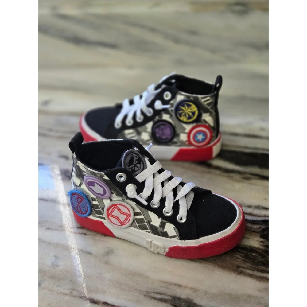 Marvel Avengers High Top Sneakers Black Red Kids Size‎ 11 Patches Superheros